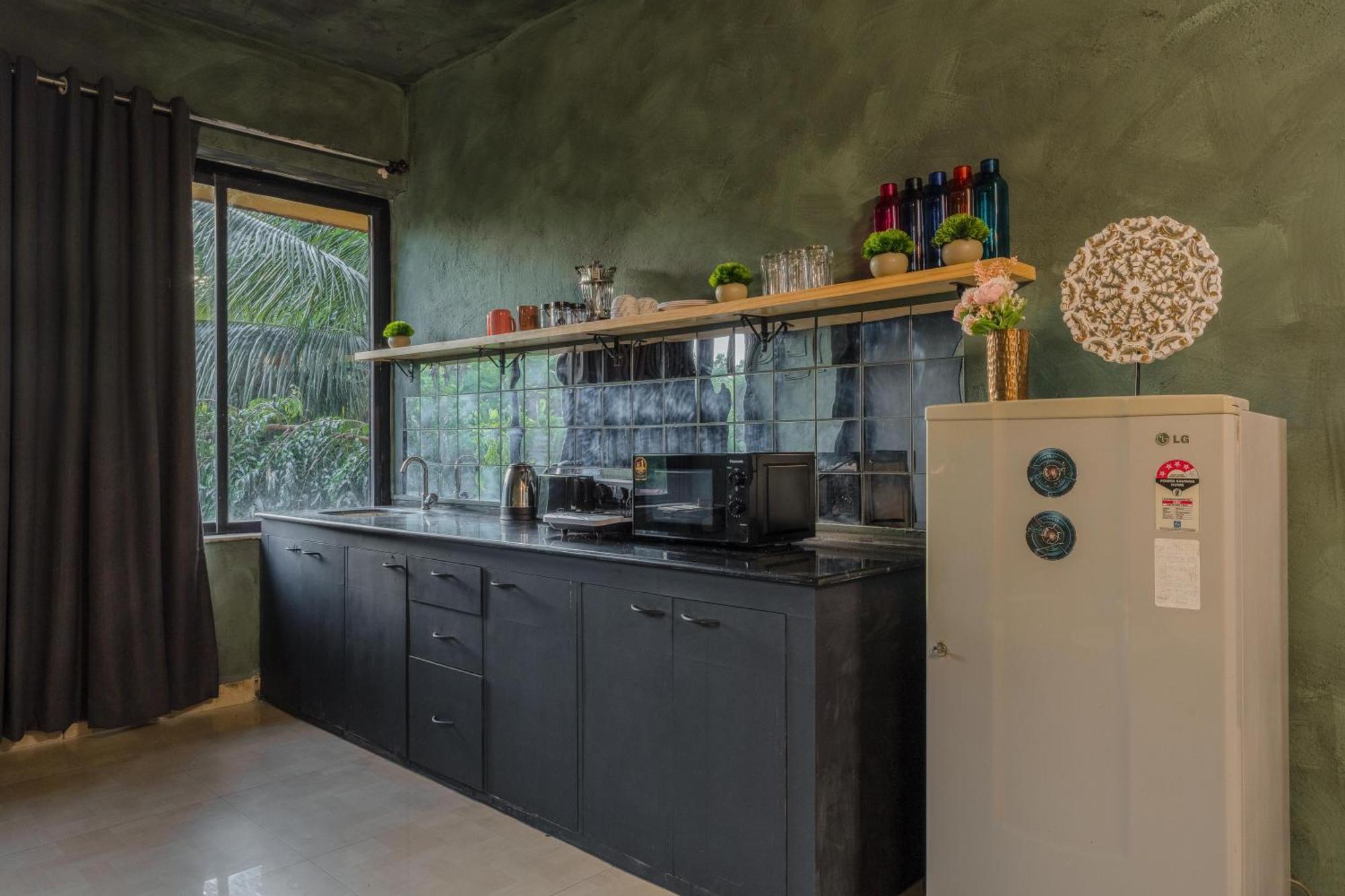 Yoyo Goa, The Apartment Hotel Vagator Exterior photo